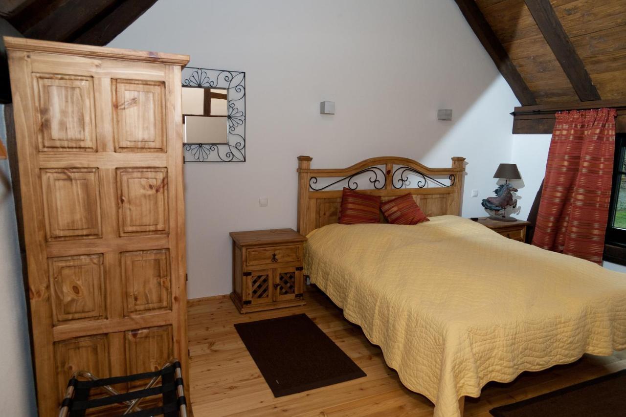 Hof Liebeneck Bed and Breakfast Osterspai Eksteriør billede